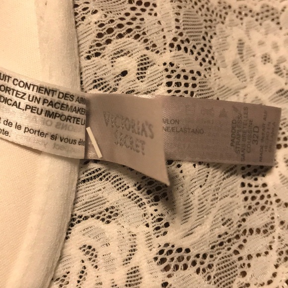 Victoria’s Secret, Push Up Strapless, 32D - Picture 3 of 3